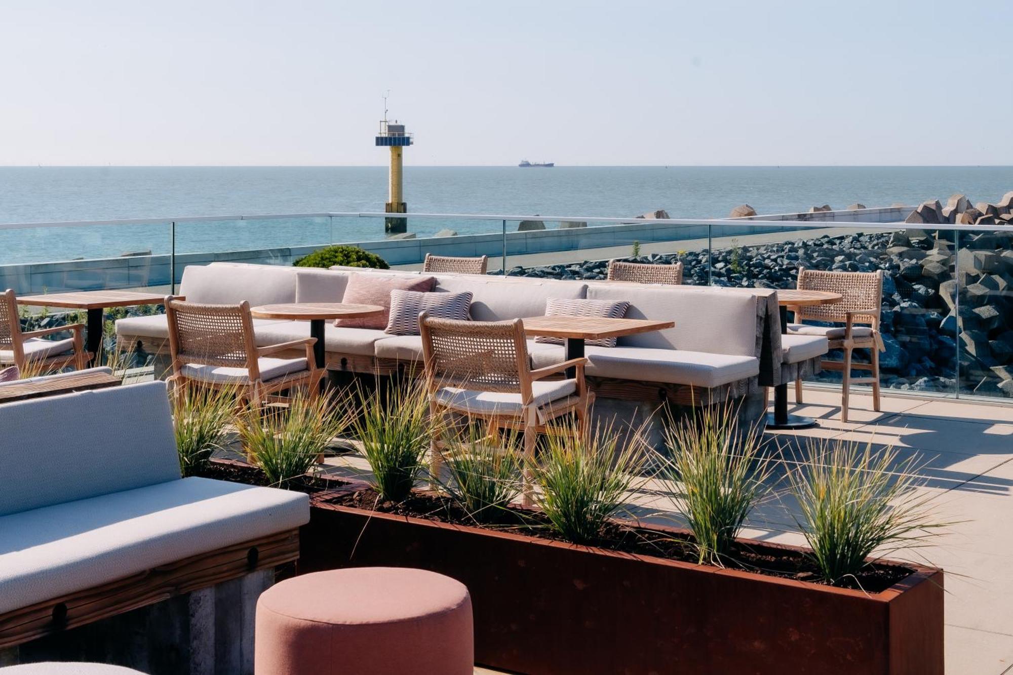 Residentie Strandhotel - Apartments With Hotel Service And Wellness กัดซันด์ ภายนอก รูปภาพ